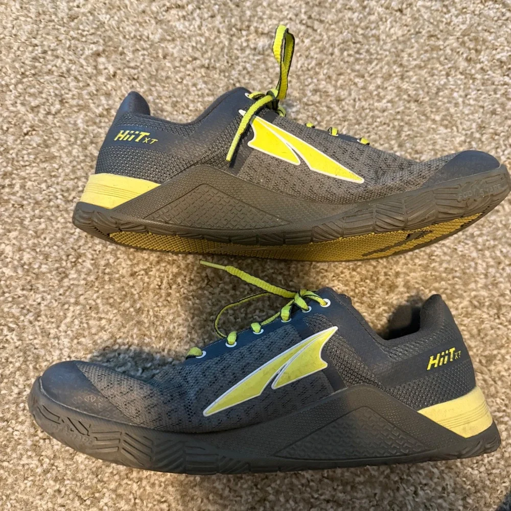 Altra HIIT XT cross-training shoes Gray green 8 athletic outdoor active running